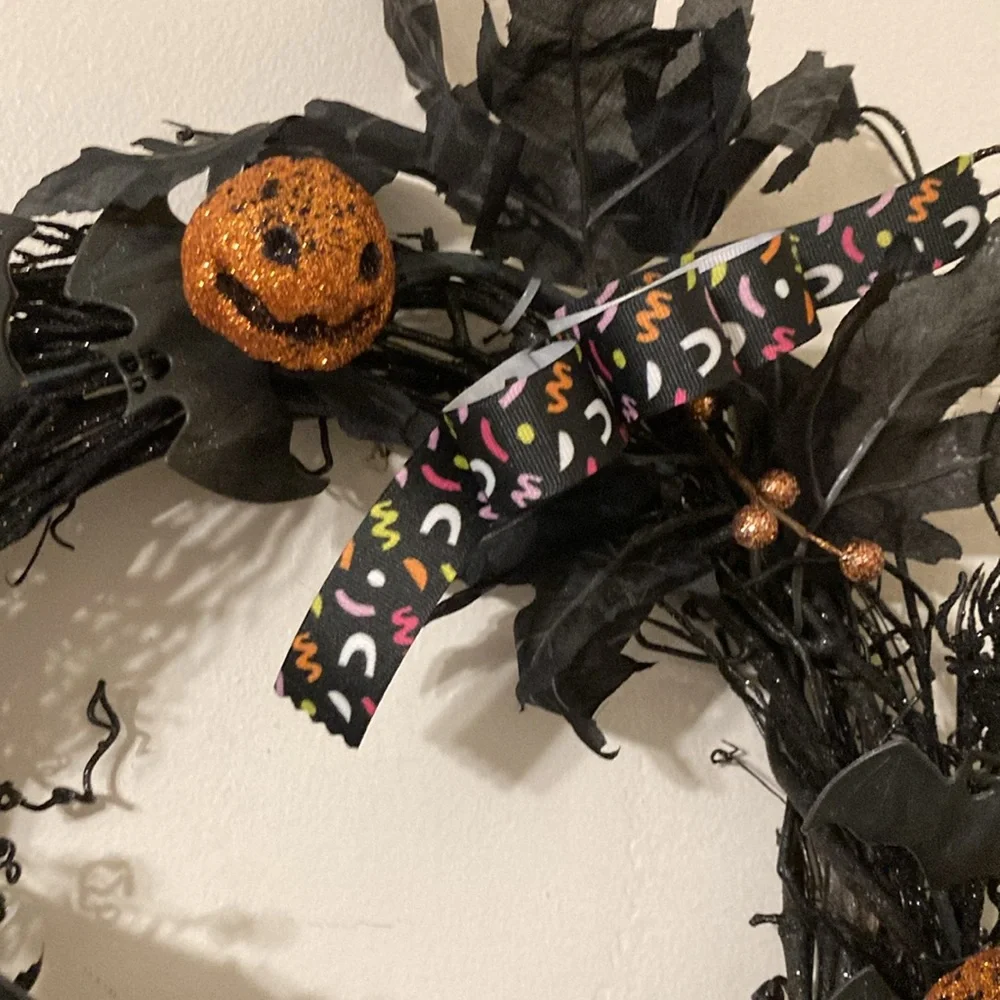 HOST PICK😀Halloween Creepy Wreath - Picture 2 of 5